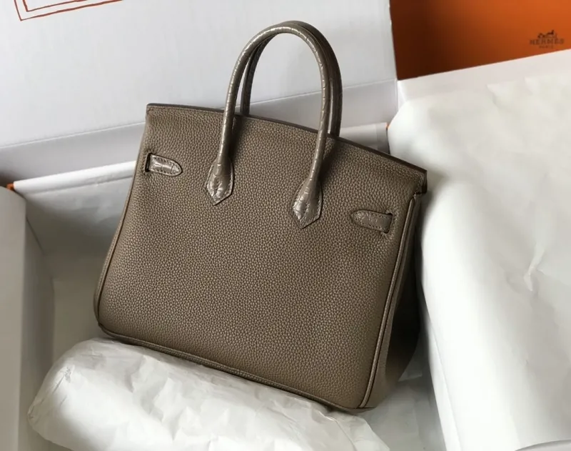 Hermes Taupe Leather Kelly Handbag 635 - Image 3
