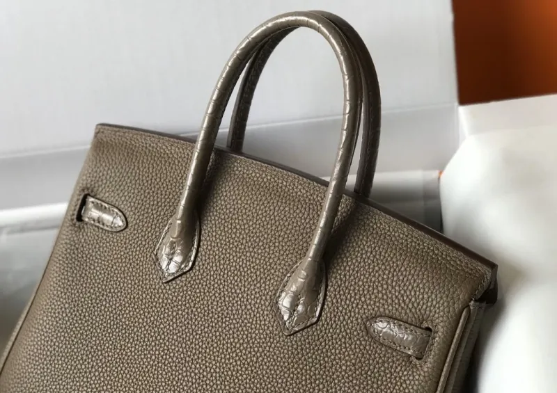 Hermes Taupe Leather Kelly Handbag 635 - Image 5