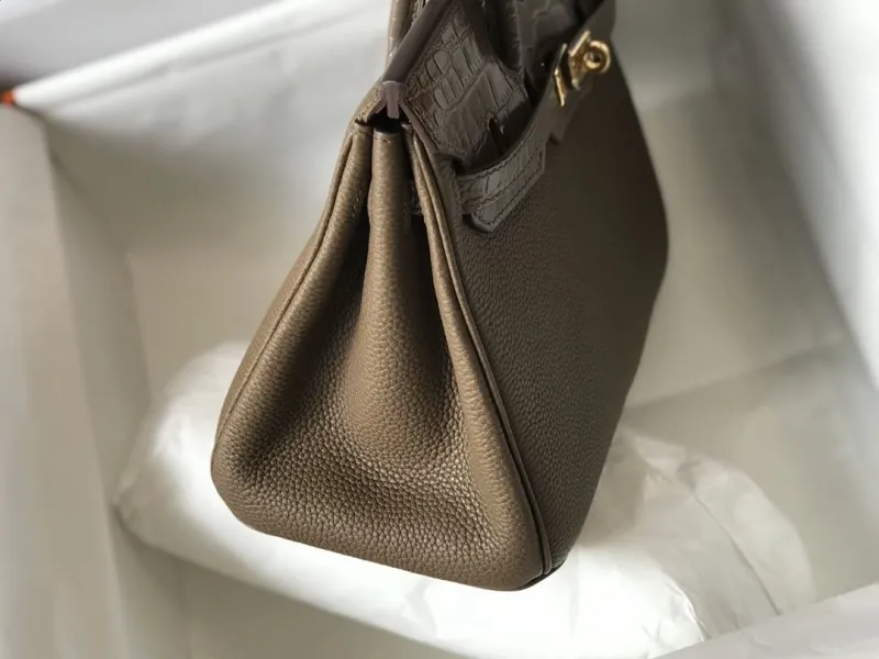 Hermes Taupe Leather Kelly Handbag 635 - Image 6