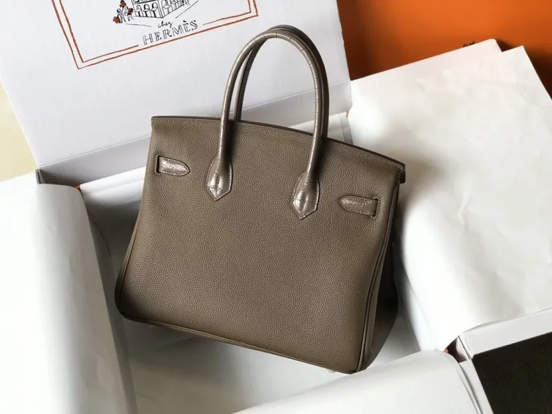 Luxury Hermes Grey Croc Leather Birkin Handbag 636 - Image 3