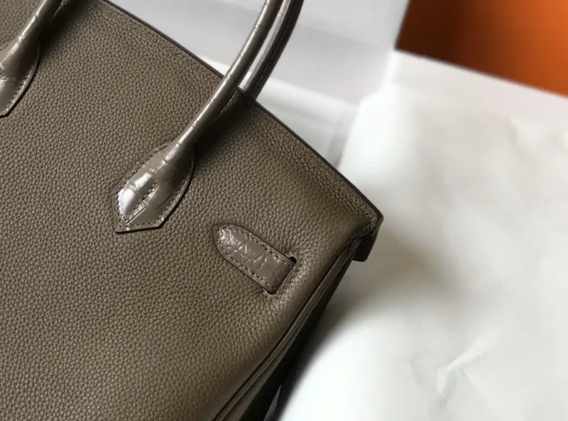 Luxury Hermes Grey Croc Leather Birkin Handbag 636 - Image 5