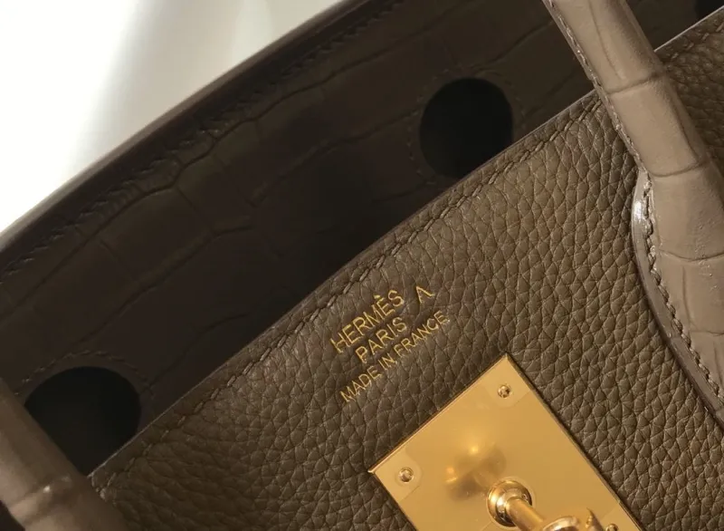 Luxury Hermes Grey Croc Leather Birkin Handbag 636 - Image 8