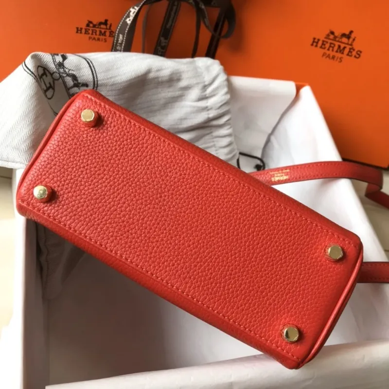 Hermes Red Kelly Leather Handbag - Image 5