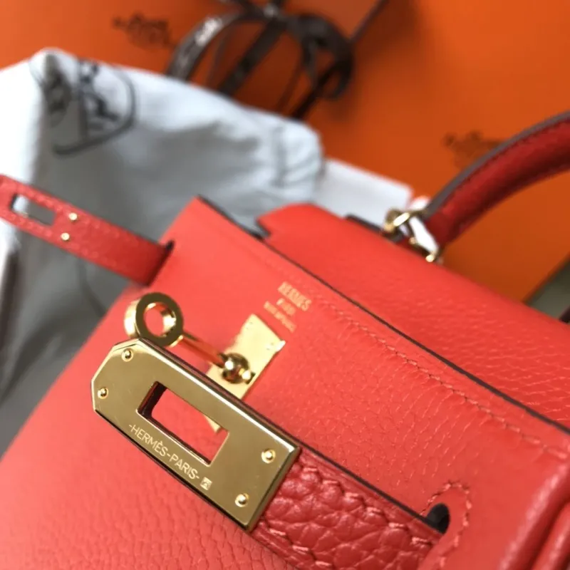 Hermes Red Kelly Leather Handbag - Image 7