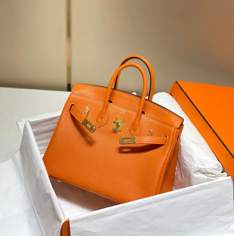 Hermes Orange Leather Kelly Handbag 683 - Image 3