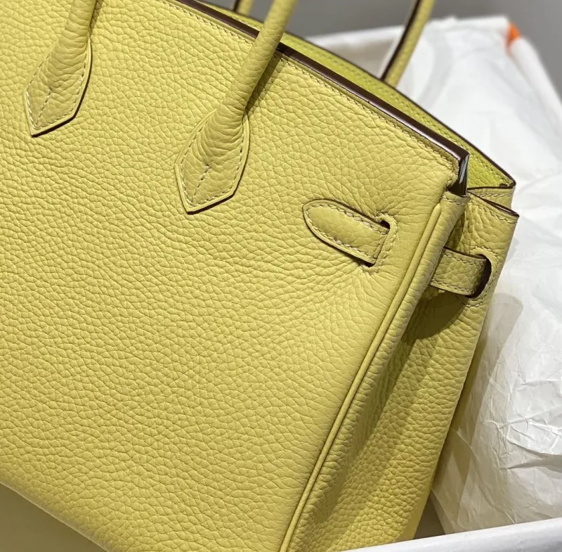 Hermes Yellow Leather Kelly Handbag 685 - Image 6