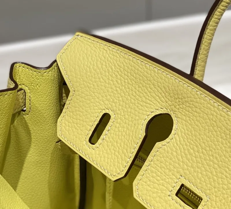 Hermes Yellow Leather Kelly Handbag 685 - Image 7