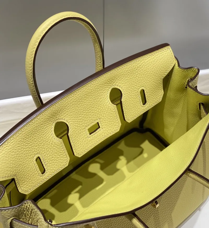 Hermes Yellow Leather Kelly Handbag 685 - Image 8