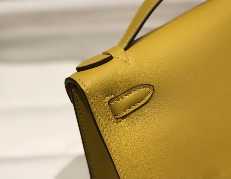 Hermes Kelly DanSe 22 Yellow Leather Handbag - Image 7
