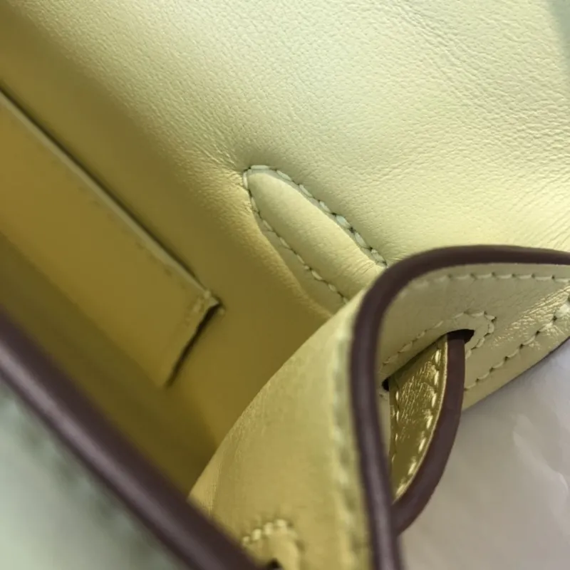 Hermes Pale Yellow Kelly DanSe Bag 25 - Image 6