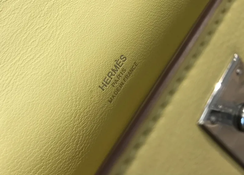 Hermes Kelly DanSe 26 Pale Yellow Leather Bag - Image 5
