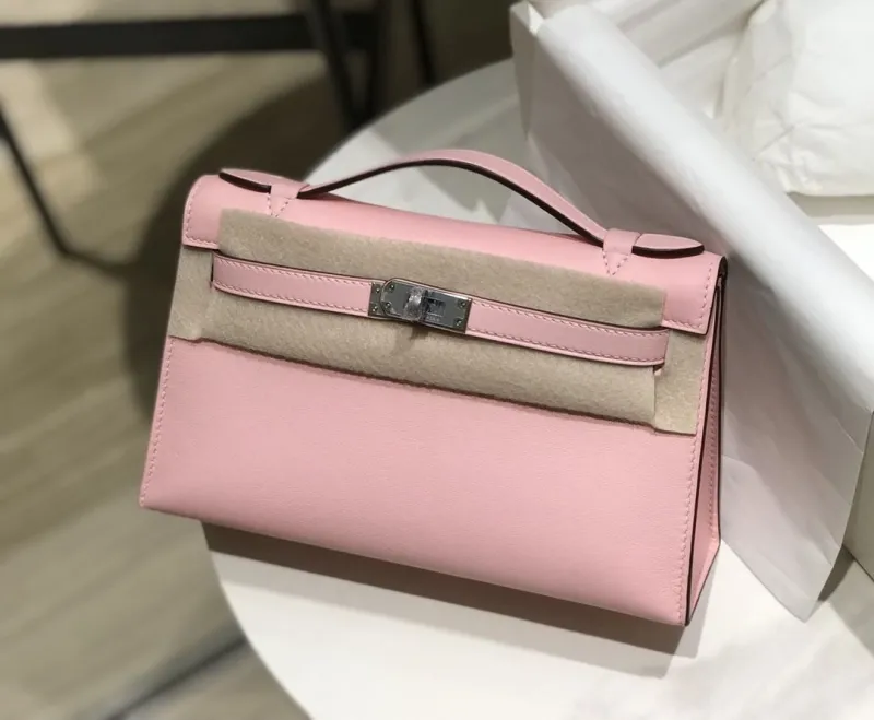 Hermes Pink Kelly DanSe Handbag 28 - Image 3