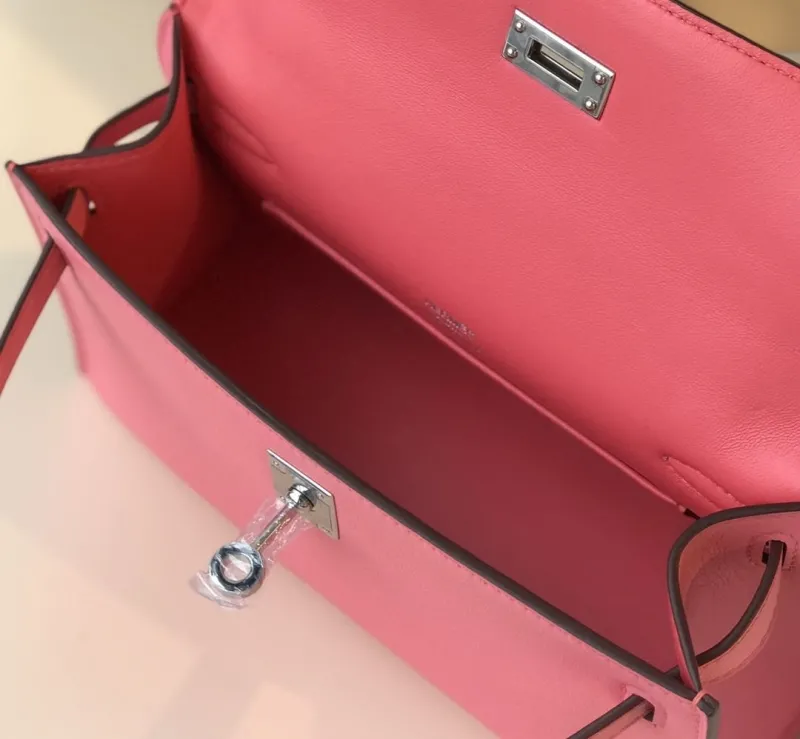 Hermes Pink Kelly DanSe Handbag - Image 6