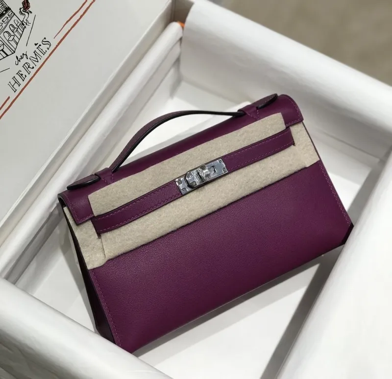 Hermes Kelly DanSe Purple Leather Handbag