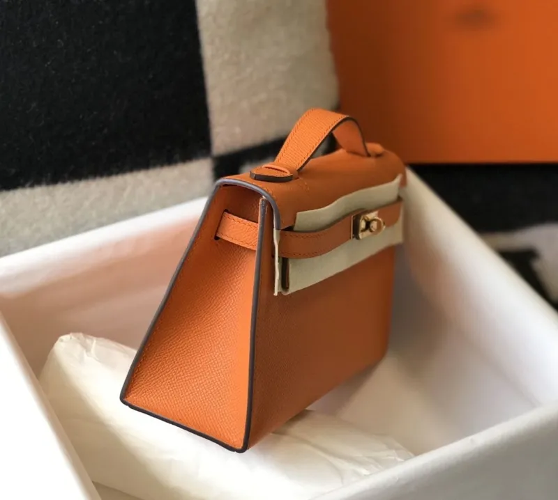 Hermes Orange Kelly DanSe Handbag 42 - Image 3