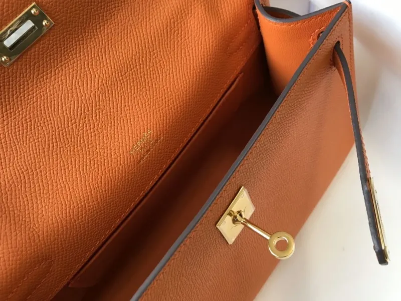 Hermes Orange Kelly DanSe Handbag 42 - Image 9