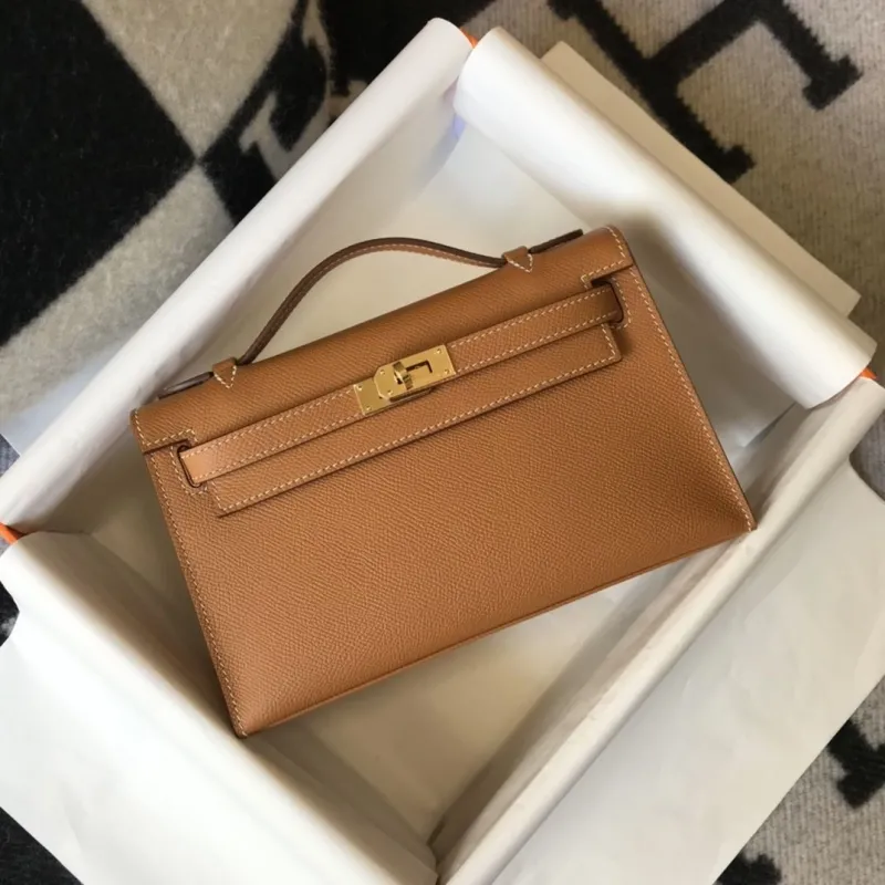 Hermes Kelly DanSe Brown Leather Handbag - Image 4