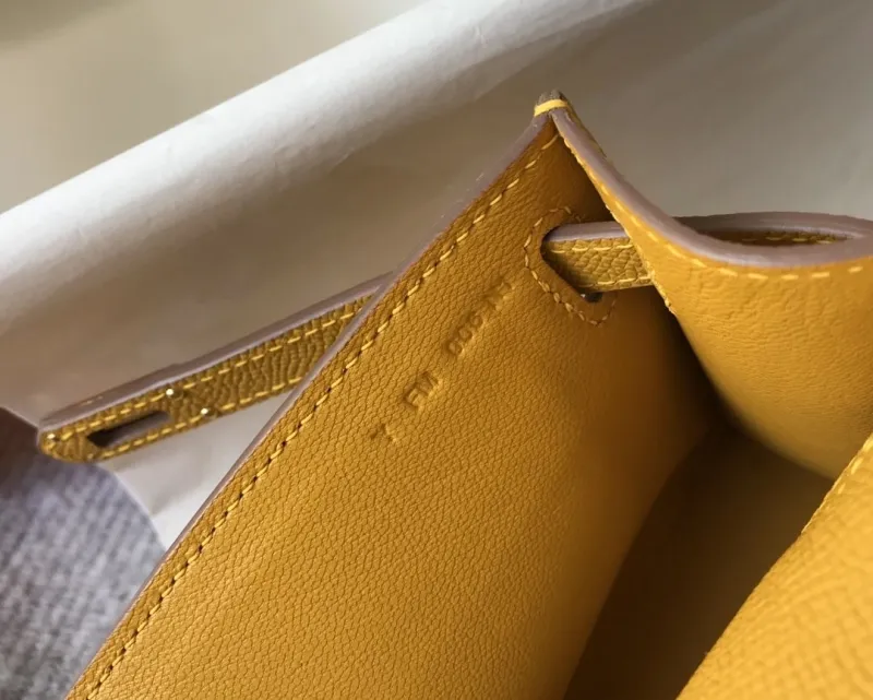 Hermes Yellow Kelly DanSe Handbag - Image 8