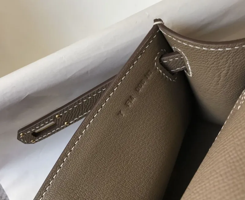 Hermes Kelly DanSe Gray Leather Handbag - Image 8
