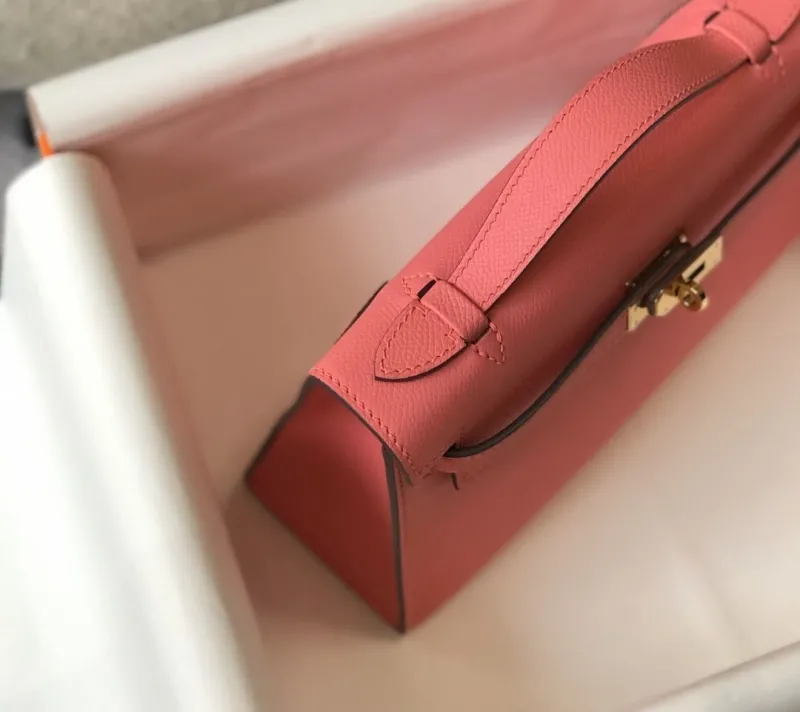 Hermes Pink Leather Kelly DanSe Handbag - Image 6