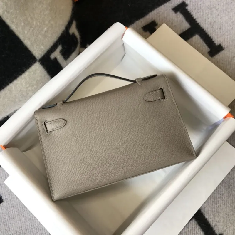 Alternative view of Hermes Kelly DanSe Gray Leather Handbag 49