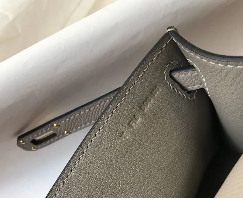Hermes Kelly DanSe Gray Leather Handbag 49 - Image 8