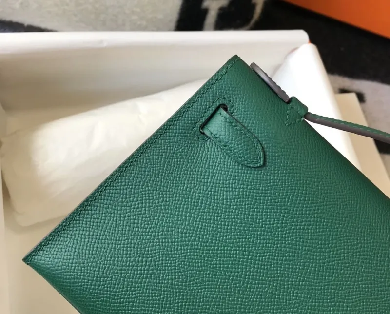 Hermes Kelly DanSe Green Leather Bag 51 - Image 7