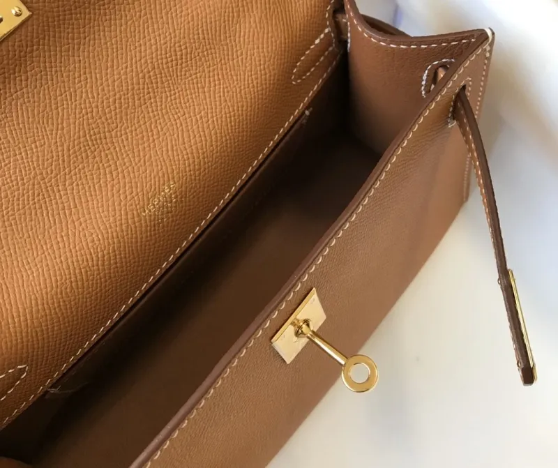 Hermes Brown Kelly DanSe Handbag 57 - Image 9