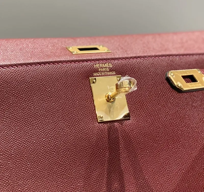 Hermes Burgundy Kelly DanSe Shoulder Bag 69 - Image 7