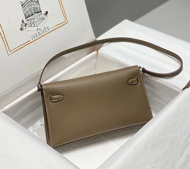 Hermes Kelly DanSe Taupe Shoulder Bag - Image 3