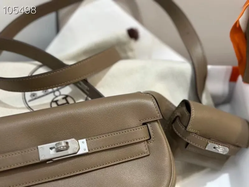 Hermes Kelly Moove Taupe Crossbody Bag - Image 3