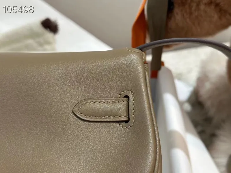 Hermes Kelly Moove Taupe Crossbody Bag - Image 8