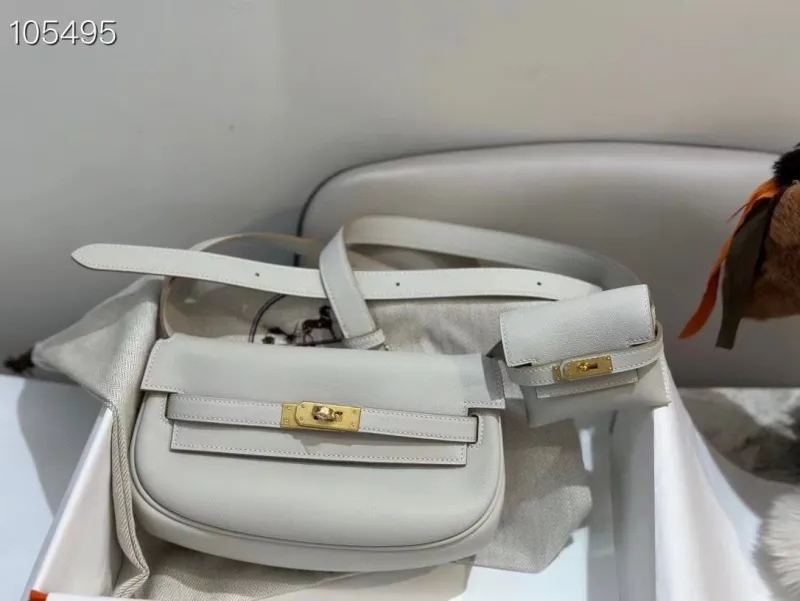 Alternative view of Hermes Kelly Moove Bags-7