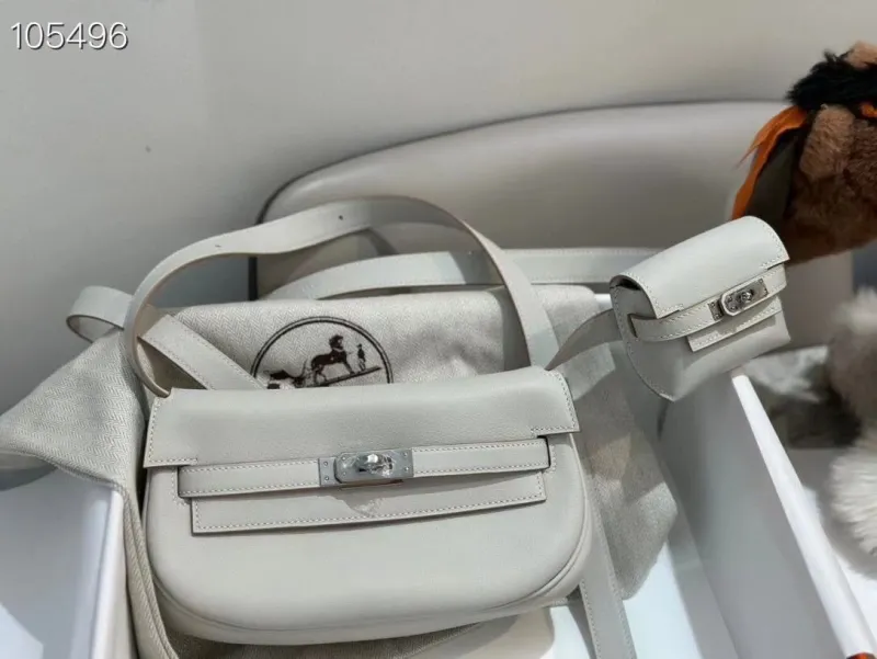 Alternative view of Hermes Kelly Moove Bags-8
