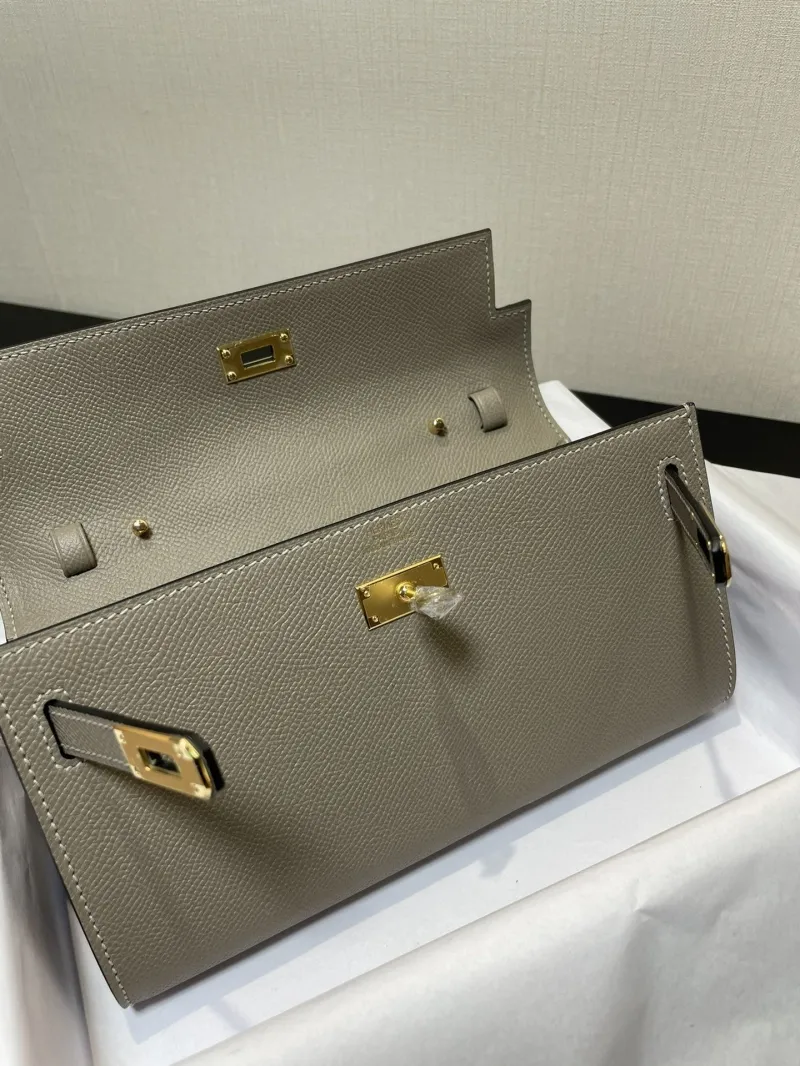Hermes Gray Kelly WOC Leather Clutch Bag - Image 4