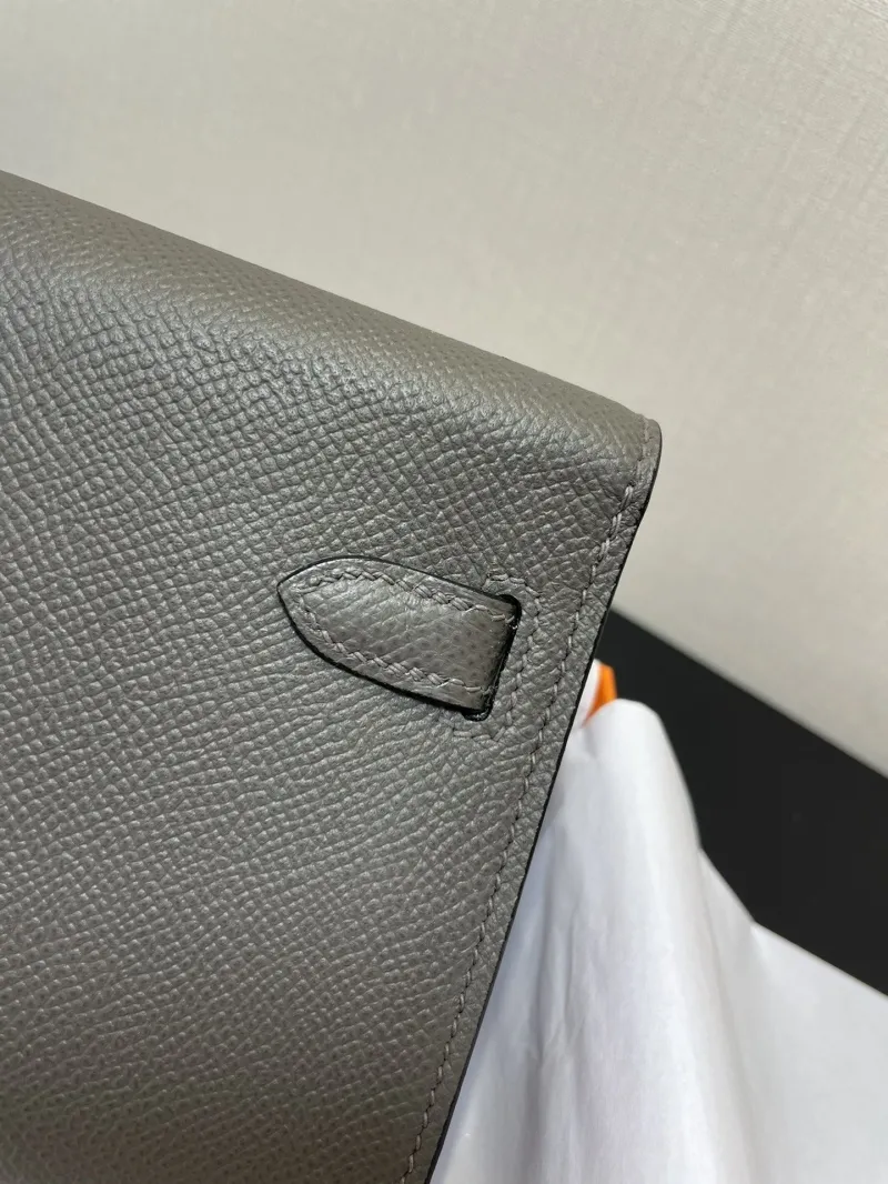 Hermes Gray Kelly WOC Leather Clutch Bag - Image 3