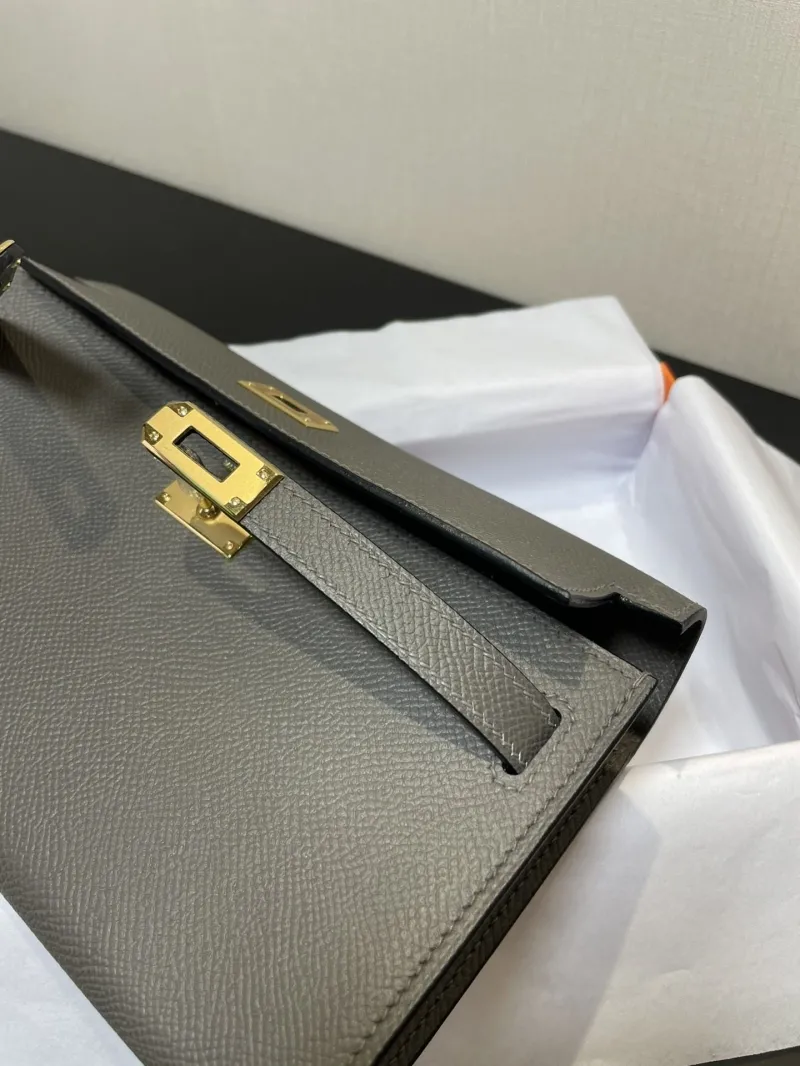 Hermes Gray Kelly WOC Leather Clutch Bag - Image 5