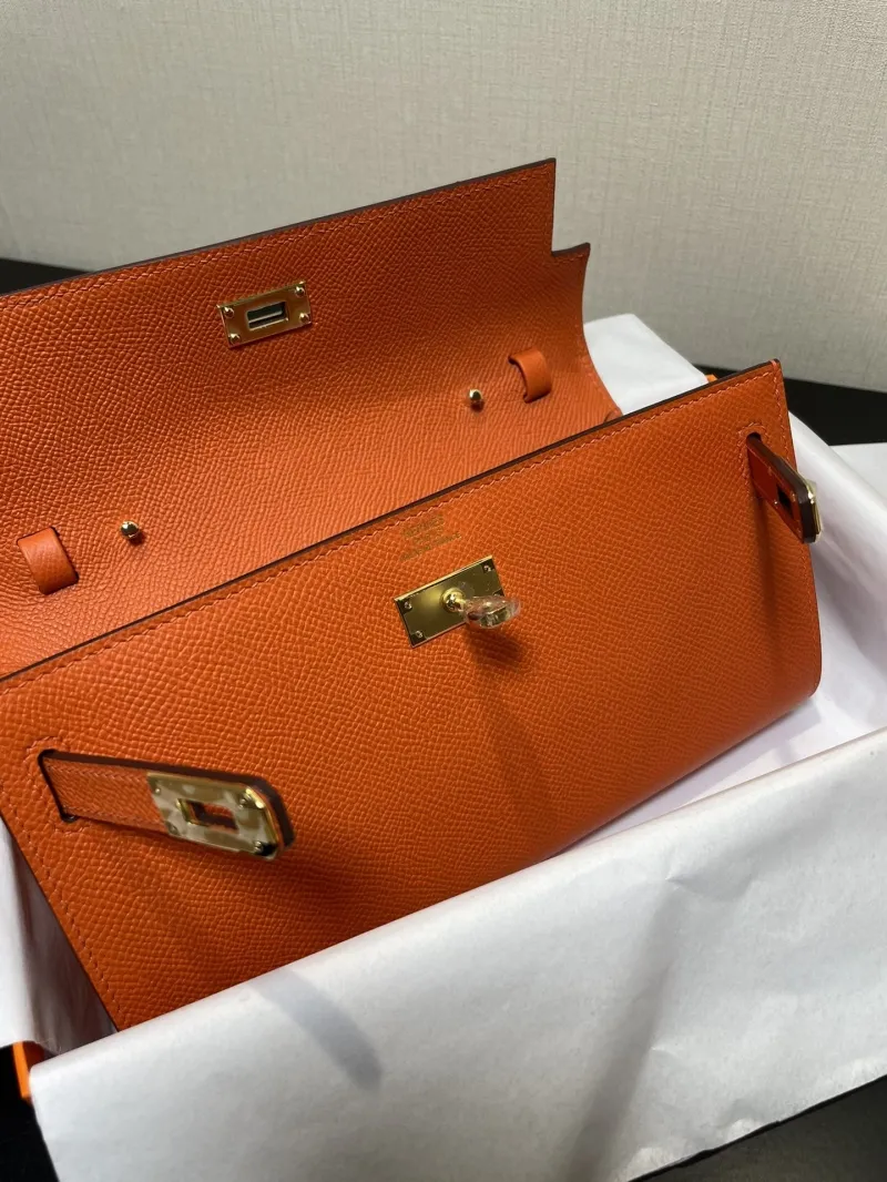 Hermes Orange Kelly WOC Bag - Image 4