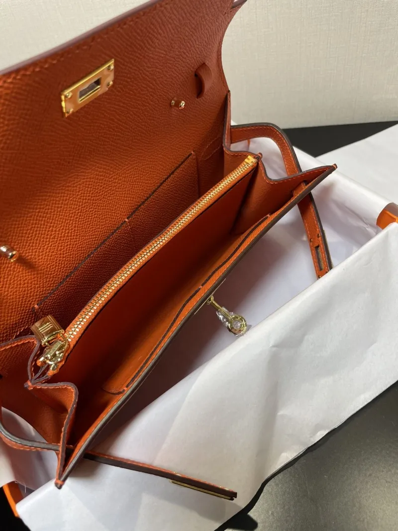 Hermes Orange Kelly WOC Bag - Image 5