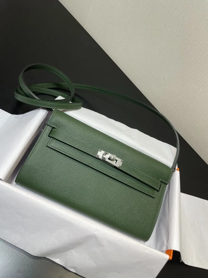 Hermes Kelly WOC Dark Green Leather Wallet Bag - Image 7
