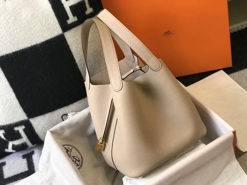 Alternative view of Hermes Picotin Bags-4