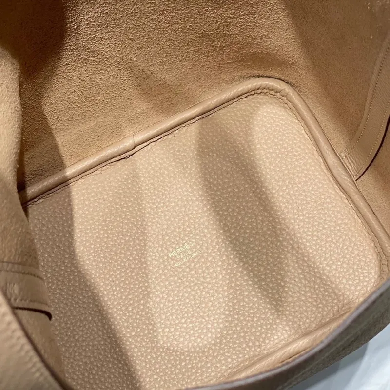 Hermes Picotin Light Beige Leather Bucket Bag - Image 9