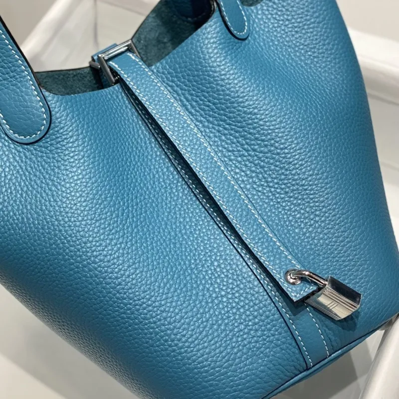 Hermes Blue Picotin Leather Handbag - Image 5