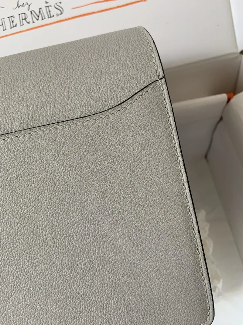 Hermes Light Gray Roulis Leather Shoulder Bag - Image 5