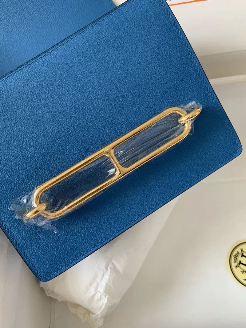 Hermes Blue Roulis Leather Handbag - Image 4