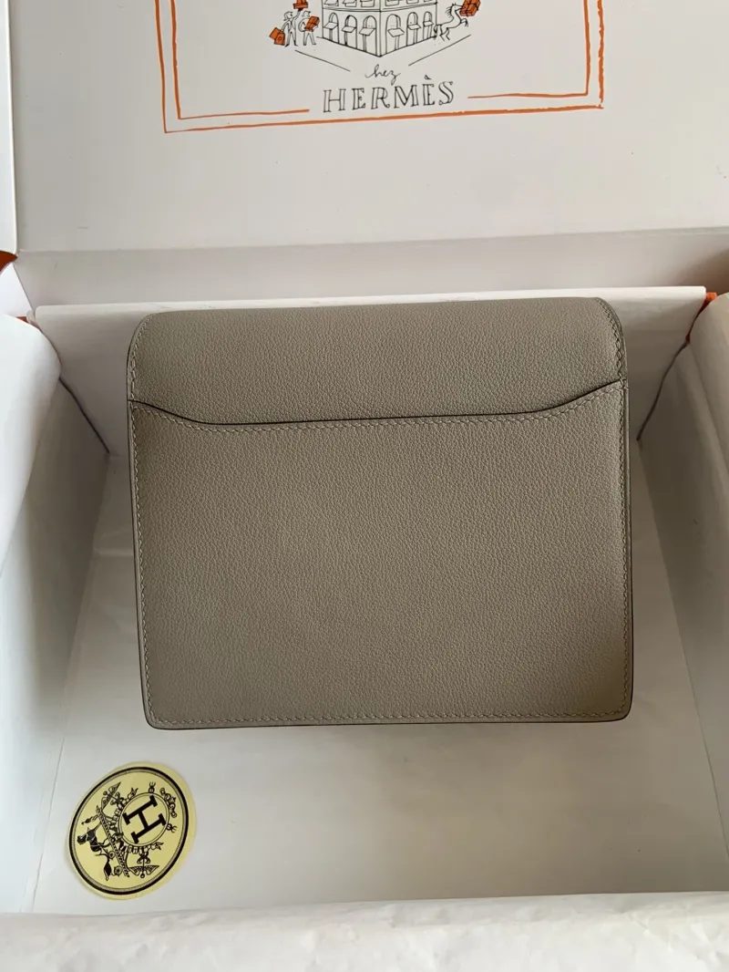 Alternative view of Hermes Roulis Bags-19