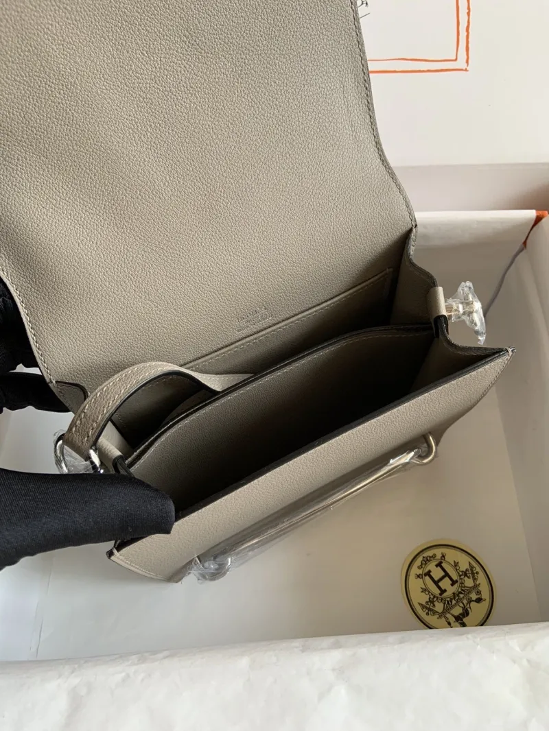 Hermes Roulis 19 Gray Leather Bag - Image 7