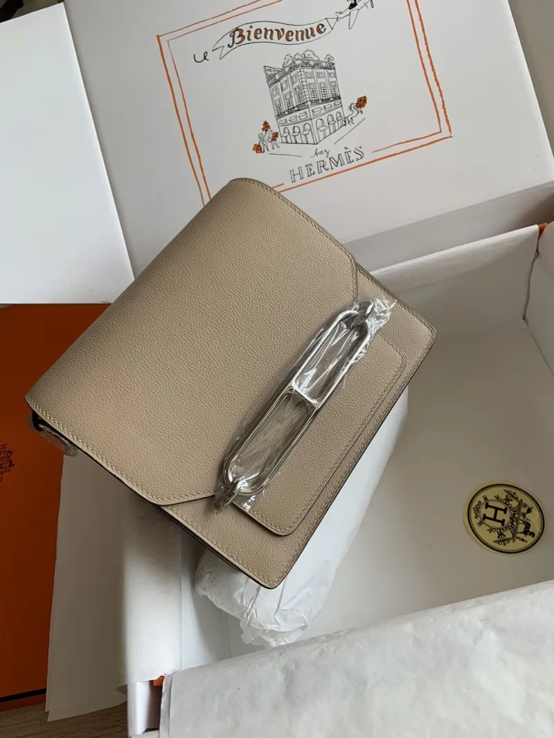 Hermes Roulis 21 Beige Leather Crossbody Bag - Image 9