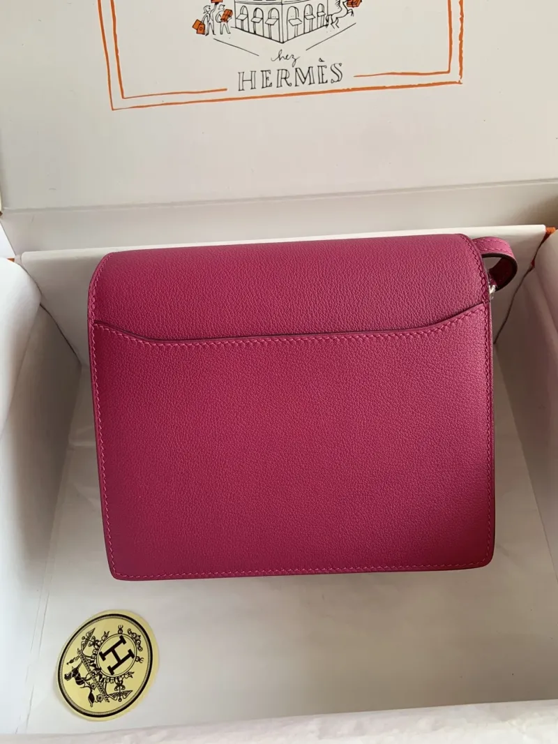 Alternative view of Hermes Roulis Bags-26