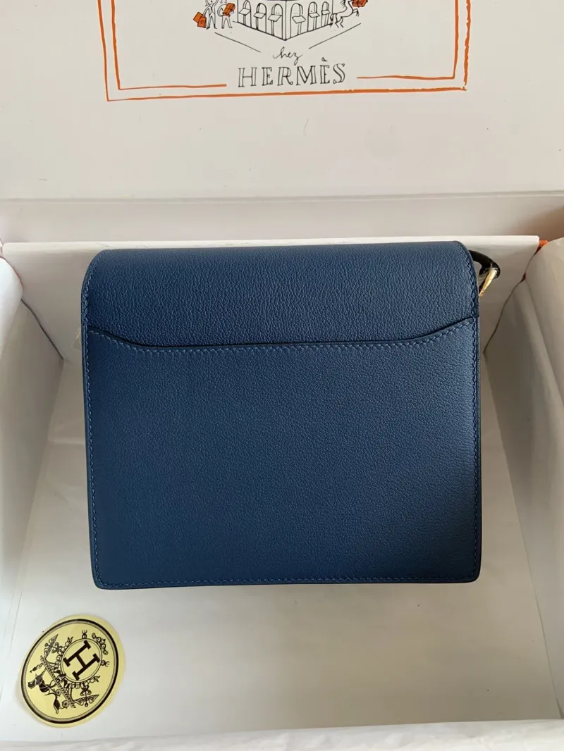 Alternative view of Hermes Roulis Bags-28